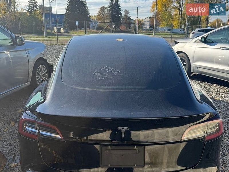 Седан Tesla Model 3 2019 в Львові фото 9 Седан Tesla Model 3 2019 в Львові