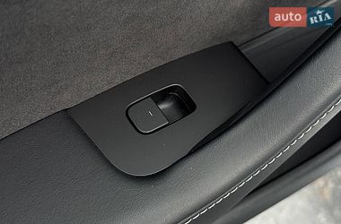 Седан Tesla Model 3 2021 в Рівному