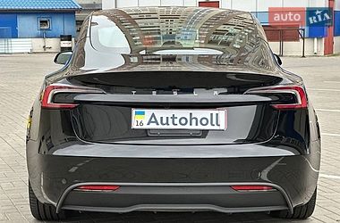 Седан Tesla Model 3 2024 в Одесі фото 8 Седан Tesla Model 3 2024 в Одесі