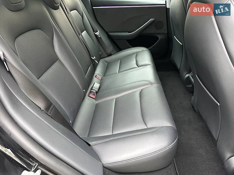 Седан Tesla Model 3 2024 в Одесі фото 19 Седан Tesla Model 3 2024 в Одесі