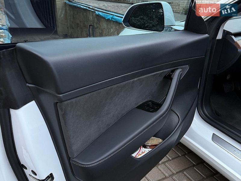 Седан Tesla Model 3 2020 в Харькове фото 12 Седан Tesla Model 3 2020 в Харькове