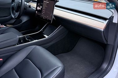Седан Tesla Model 3 2020 в Харькове фото 27 Седан Tesla Model 3 2020 в Харькове