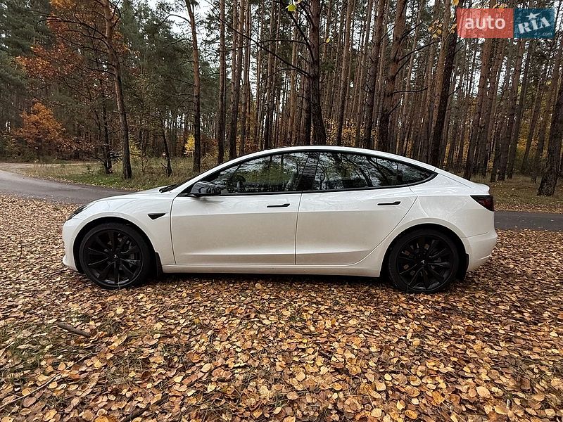 Седан Tesla Model 3 2022 в Бучі фото 4 Седан Tesla Model 3 2022 в Бучі