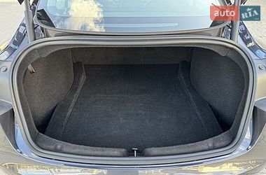 Седан Tesla Model 3 2024 в Дніпрі