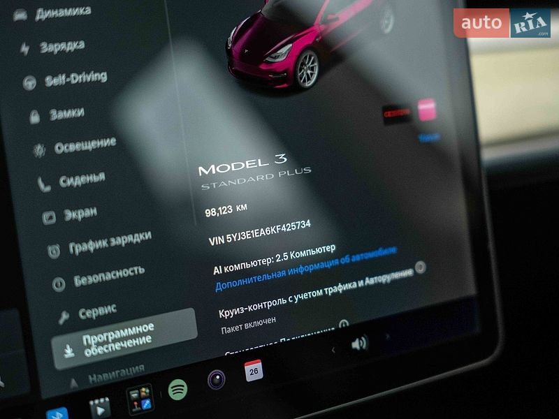 Седан Tesla Model 3 2019 в Черновцах