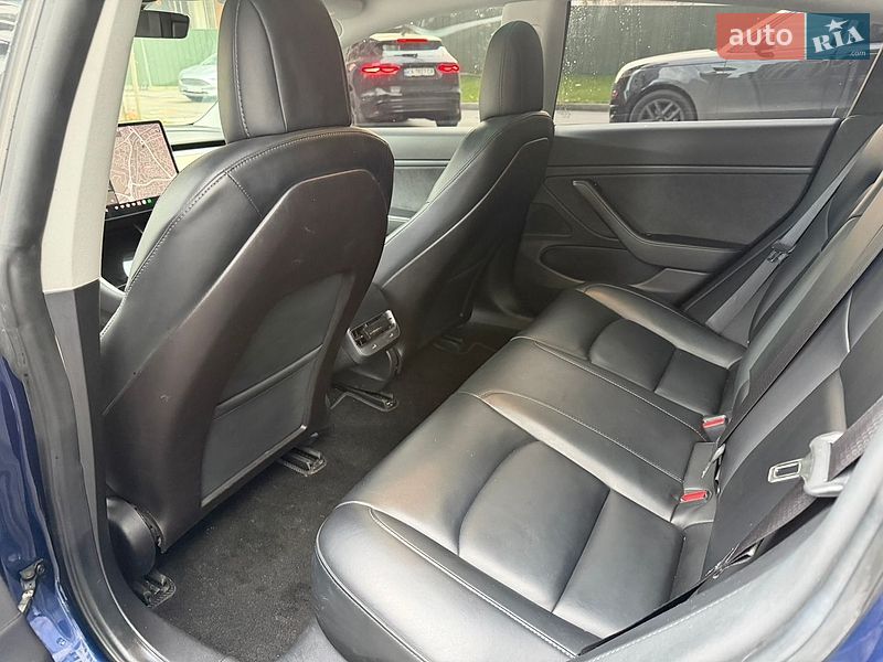 Седан Tesla Model 3 2019 в Киеве фото 11 Седан Tesla Model 3 2019 в Киеве