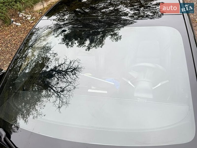 Седан Tesla Model 3 2019 в Рудки