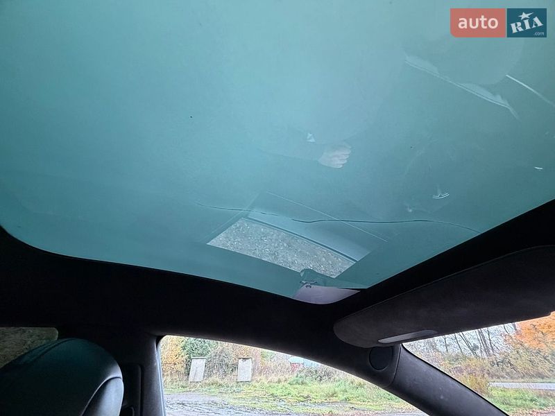 Седан Tesla Model 3 2019 в Рудки