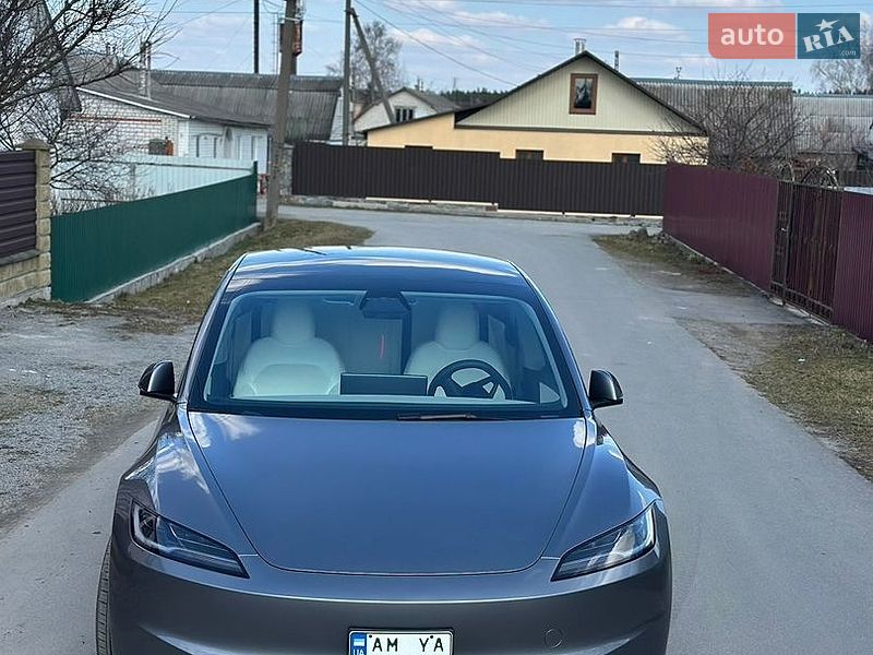 Седан Tesla Model 3 2024 в Звягелі фото 39 Седан Tesla Model 3 2024 в Звягелі
