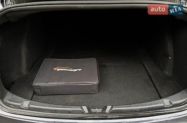 Седан Tesla Model 3 2019 в Львові