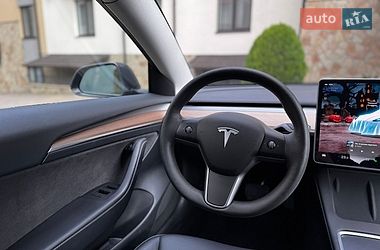 Седан Tesla Model 3 2023 в Тернополі фото 32 Седан Tesla Model 3 2023 в Тернополі