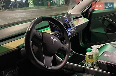 Седан Tesla Model 3 2019 в Львові фото 28 Седан Tesla Model 3 2019 в Львові