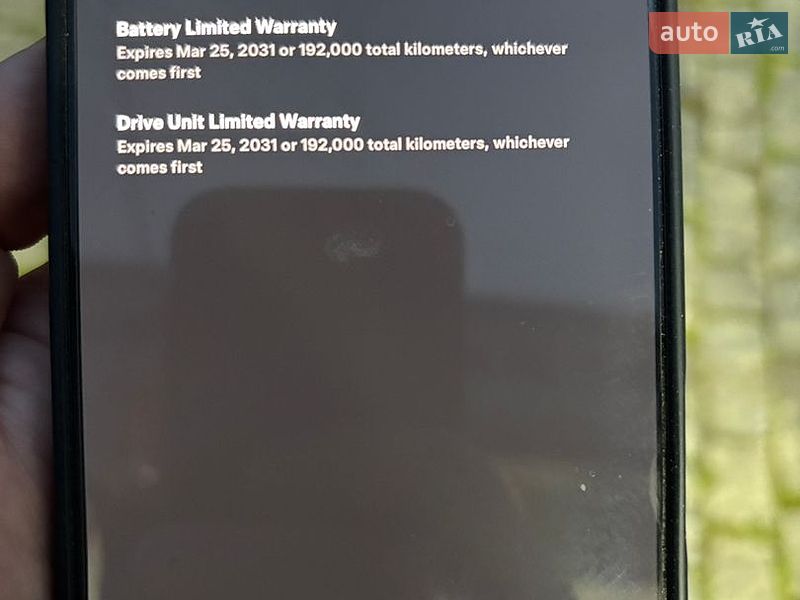 Седан Tesla Model 3 2023 в Днепре