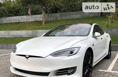 Autoria продаж тесла Model S P100d бу купити Tesla Model