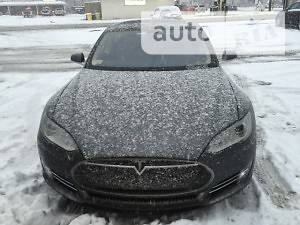 Универсал Tesla Model S 2012 в Киеве