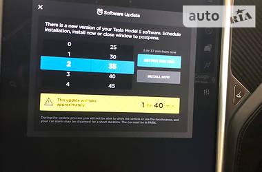 Седан Tesla Model S 2016 в Одессе