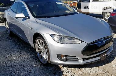 Лифтбек Tesla Model S 2013 в Днепре