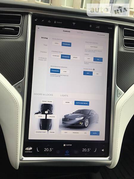 Хетчбек Tesla Model S 2017 в Харкові