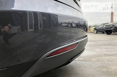 Ліфтбек Tesla Model S 2015 в 