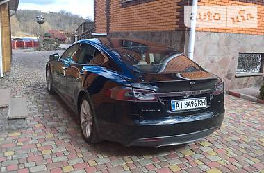 Седан Tesla Model S 2013 в Броварах