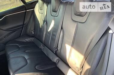 Хетчбек Tesla Model S 2014 в 