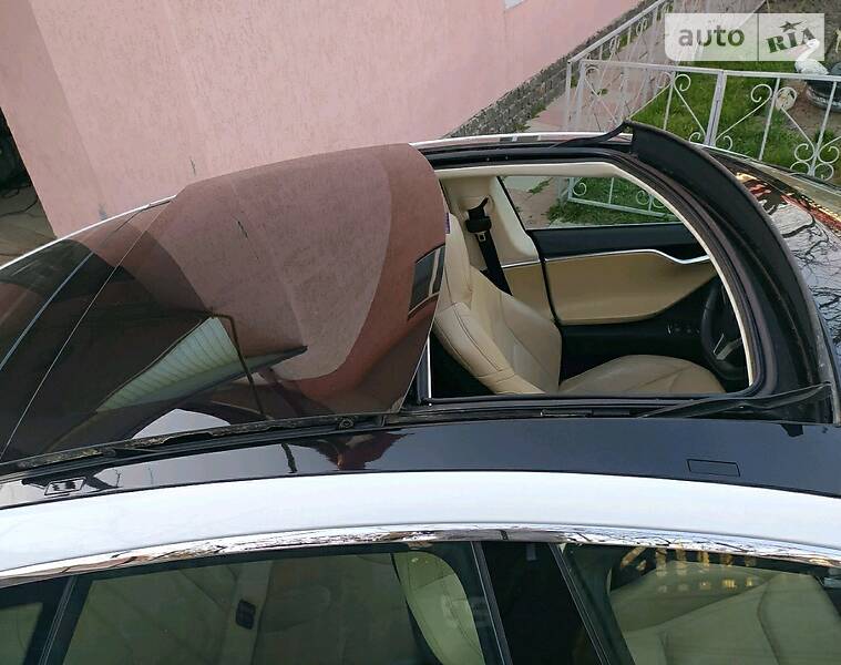 Седан Tesla Model S 2016 в Житомирі фото 19 Седан Tesla Model S 2016 в Житомирі