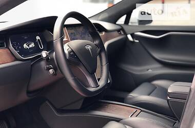 Ліфтбек Tesla Model S 2018 в 