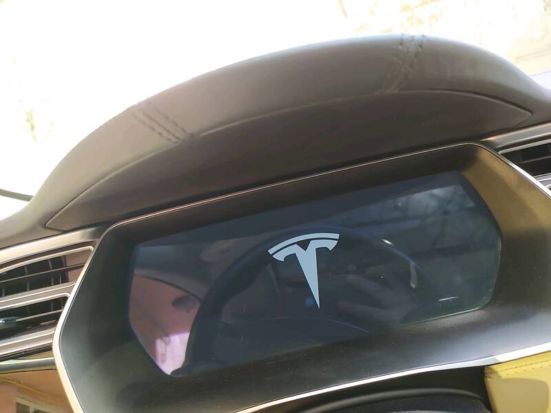 Седан Tesla Model S 2016 в Житомирі фото 27 Седан Tesla Model S 2016 в Житомирі