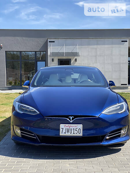 Ліфтбек Tesla Model S 2017 в Житомирі фото 3 Ліфтбек Tesla Model S 2017 в Житомирі