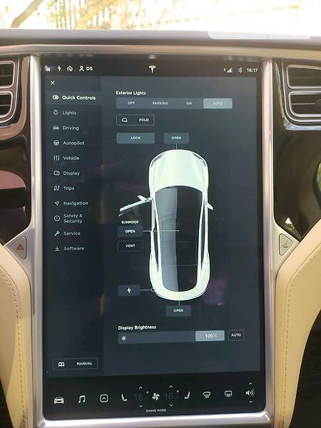 Седан Tesla Model S 2016 в Житомирі фото 37 Седан Tesla Model S 2016 в Житомирі