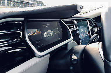 Седан Tesla Model S 2013 в Киеве