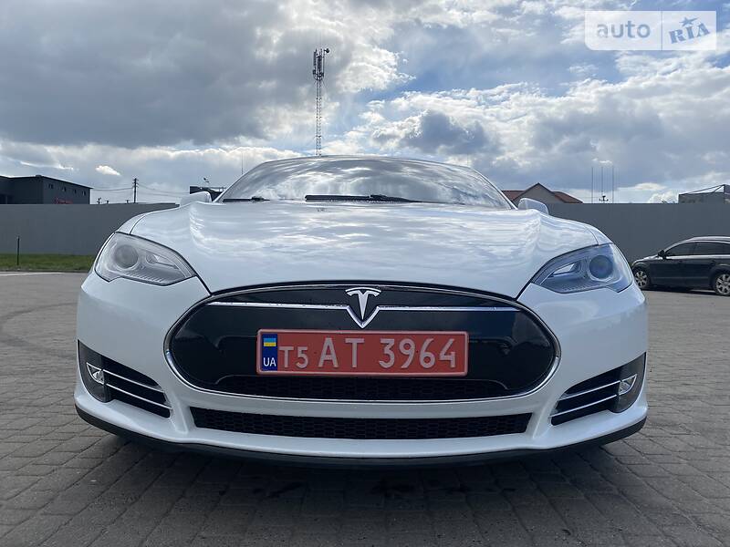 Хетчбек Tesla Model S 2013 в Луцьку