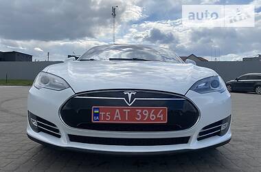 Хэтчбек Tesla Model S 2013 в Луцке