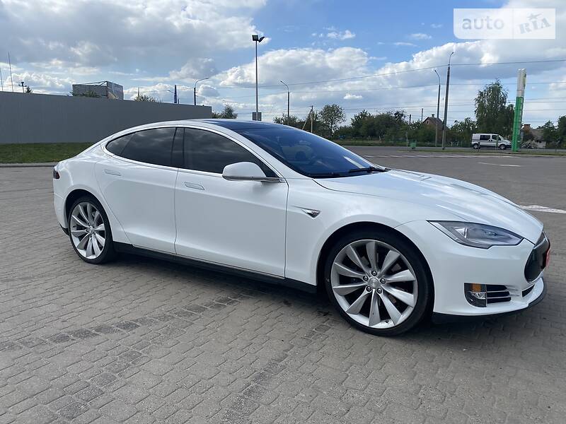 Хетчбек Tesla Model S 2013 в Луцьку