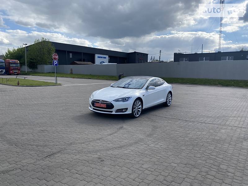 Хетчбек Tesla Model S 2013 в Луцьку
