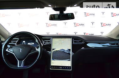 Лифтбек Tesla Model S 2014 в Киеве