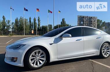 Tesla Model S 2016 Tesla Model S 2016