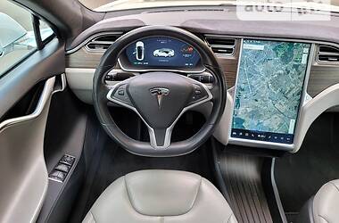 Ліфтбек Tesla Model S 2015 в Києві