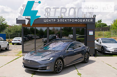 Лифтбек Tesla Model S 2018 в Харькове