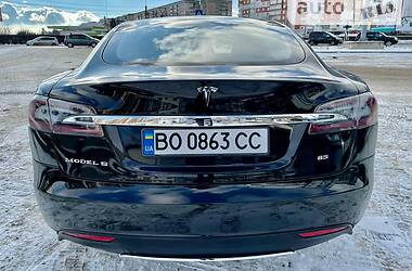 Хетчбек Tesla Model S 2015 в Тернополі