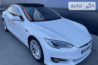 Tesla Model S 2016