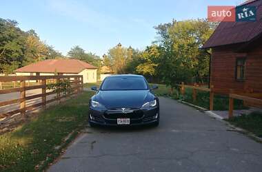 Лифтбек Tesla Model S 2014 в Киеве