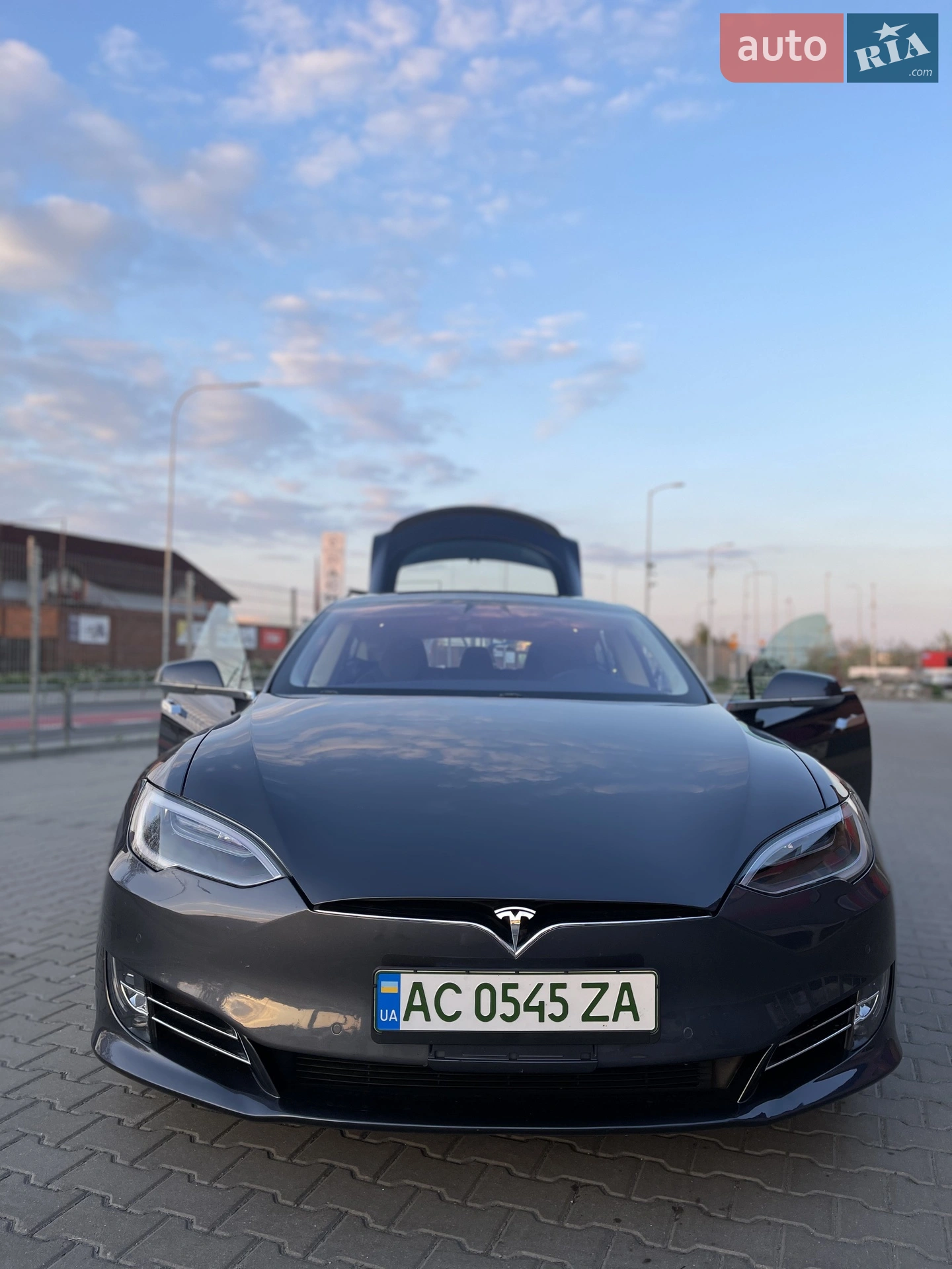 2018 Tesla Model S - мініатюра 11