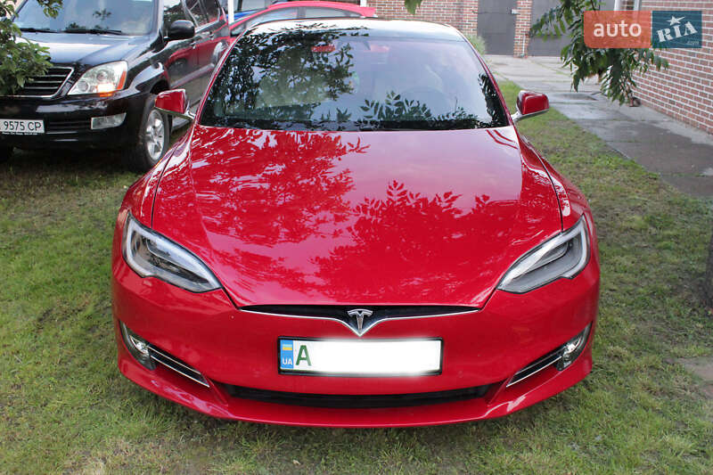 Tesla Model S 2019 Tesla Model S 2019