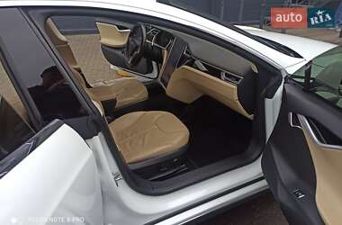Ліфтбек Tesla Model S 2013 в Хмельницькому