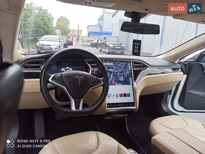 Лифтбек Tesla Model S 2013 в Хмельницком