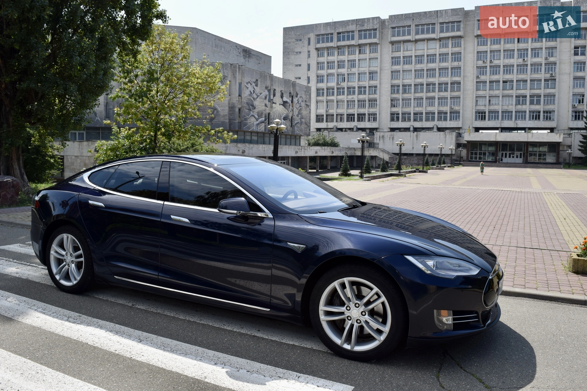 2015 Tesla Model S - мініатюра 8