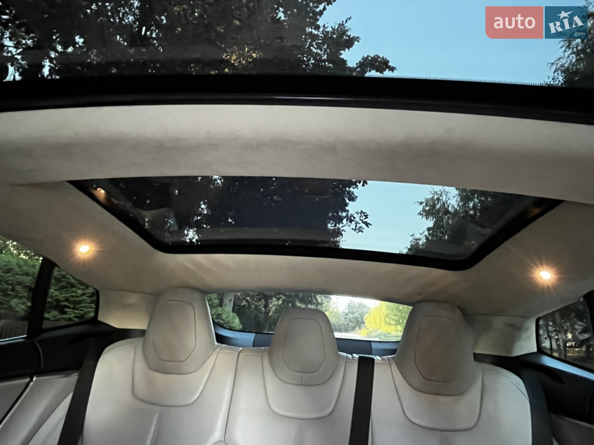 2016 Tesla Model S - мініатюра 11