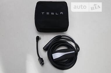 Лифтбек Tesla Model S 2022 в 