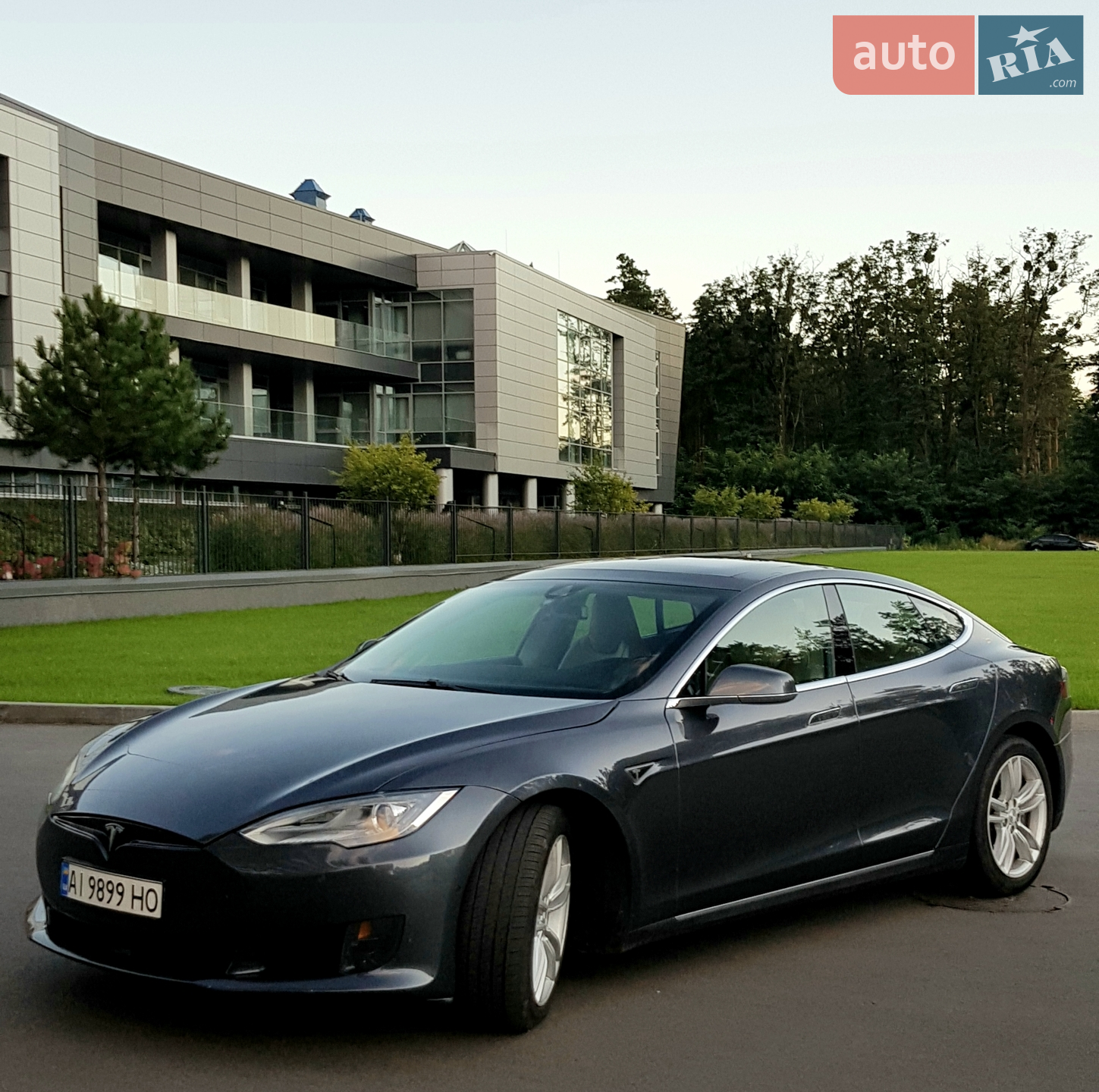2015 Tesla Model S - мініатюра 3